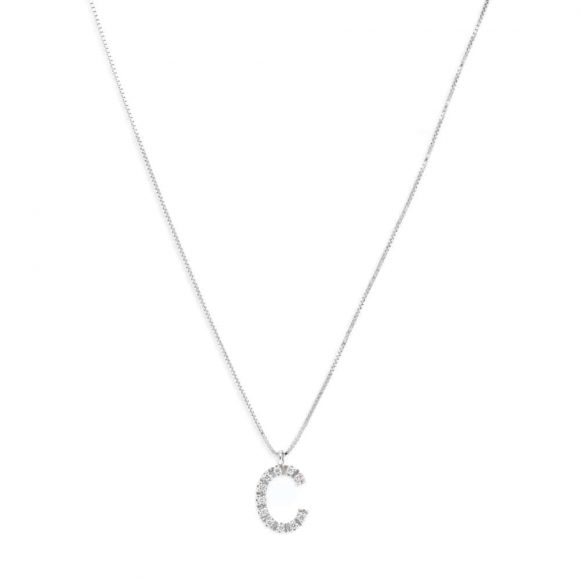 girocollo iniziale diamanti pavè in oro bianco lettera C