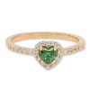 anello in oro giallo con cuore verde e pavè di zirconi