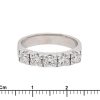 anello pavè diamanti in oro bianco - immagine 3